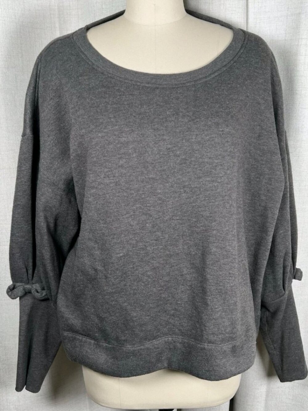 Anthropologie Maeve Bishop Sleeve Bow Sweatshirt Women's Size XL